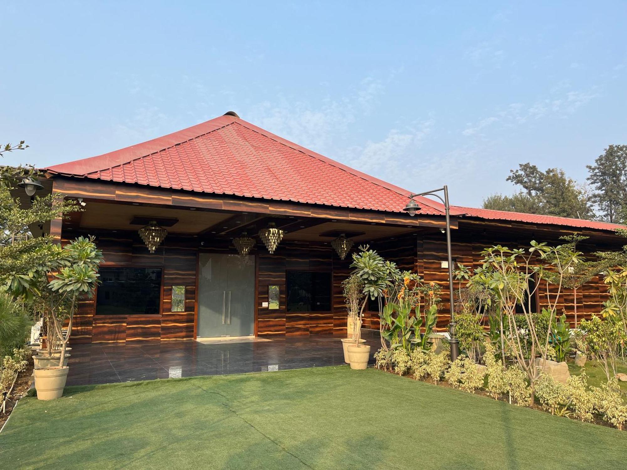 The Green Wood Palace I Farm House I Wedding I Party I 87Oo2O5865 Villa Gurgaon Exterior foto